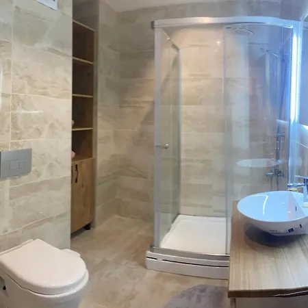 View With Wifi And Pool * Istanbul